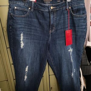 Jennifer Lopez boyfriend Capri